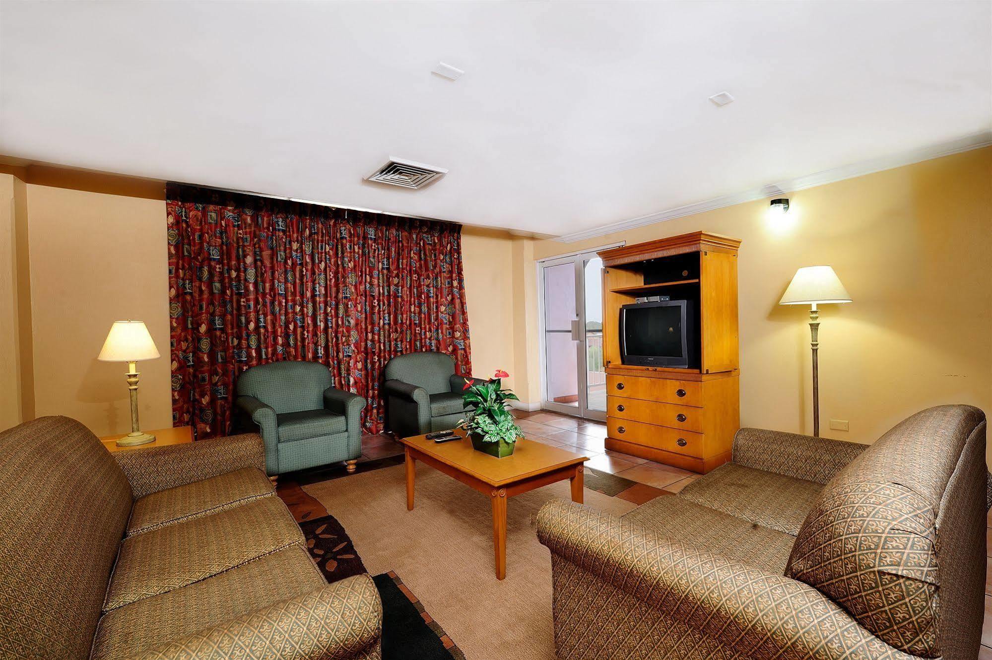 Heritage Hotel St. John's Экстерьер фото